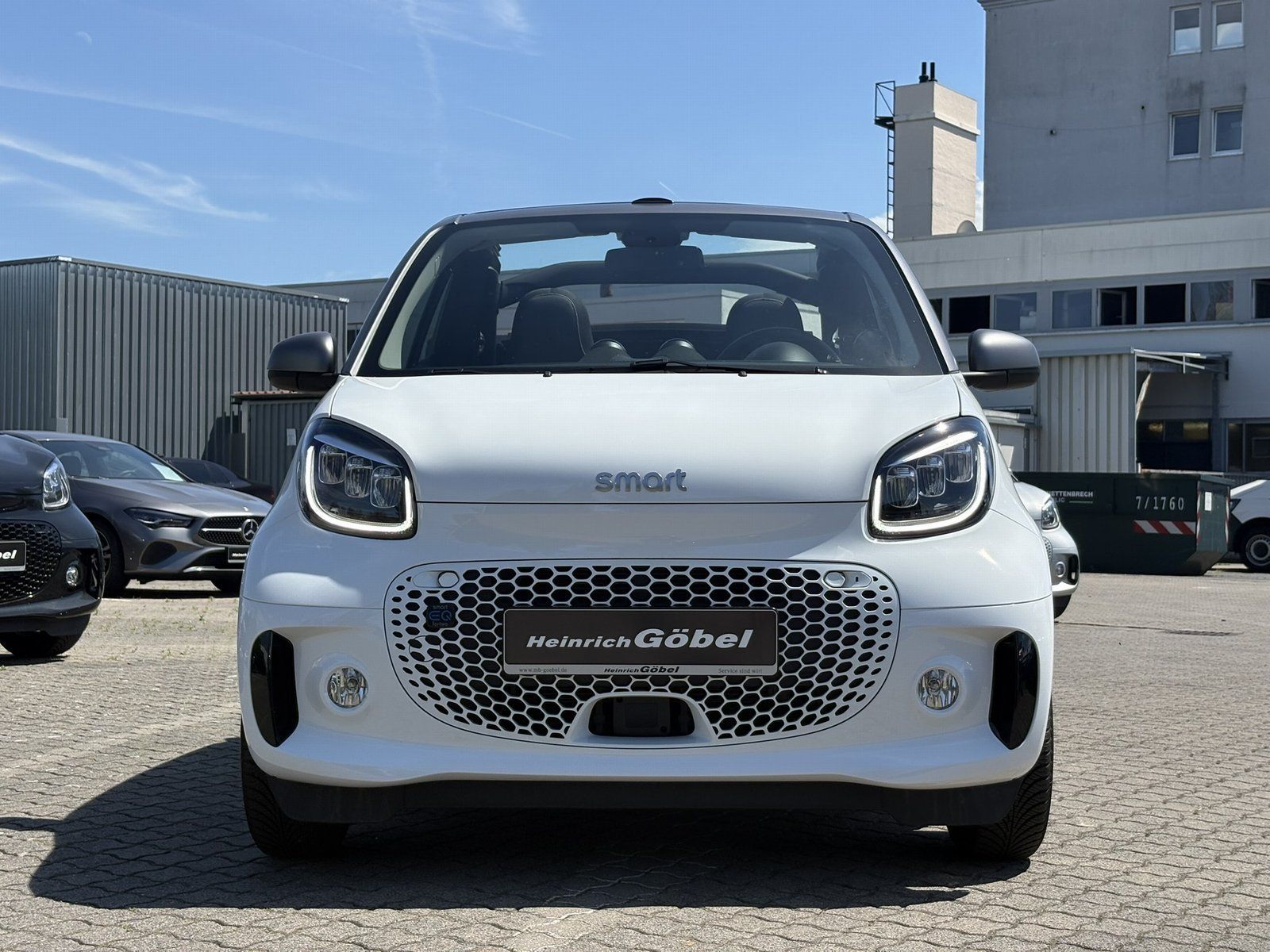 Fahrzeugabbildung Smart EQ CABRIO*EXCLUSIVE*22kW*ALLWETTER*WINTER-PAKET