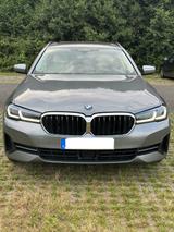 BMW 520d xd Top Ausstattng/Headup/Pano/Laser/Stdhzg - BMW 520 in Essen