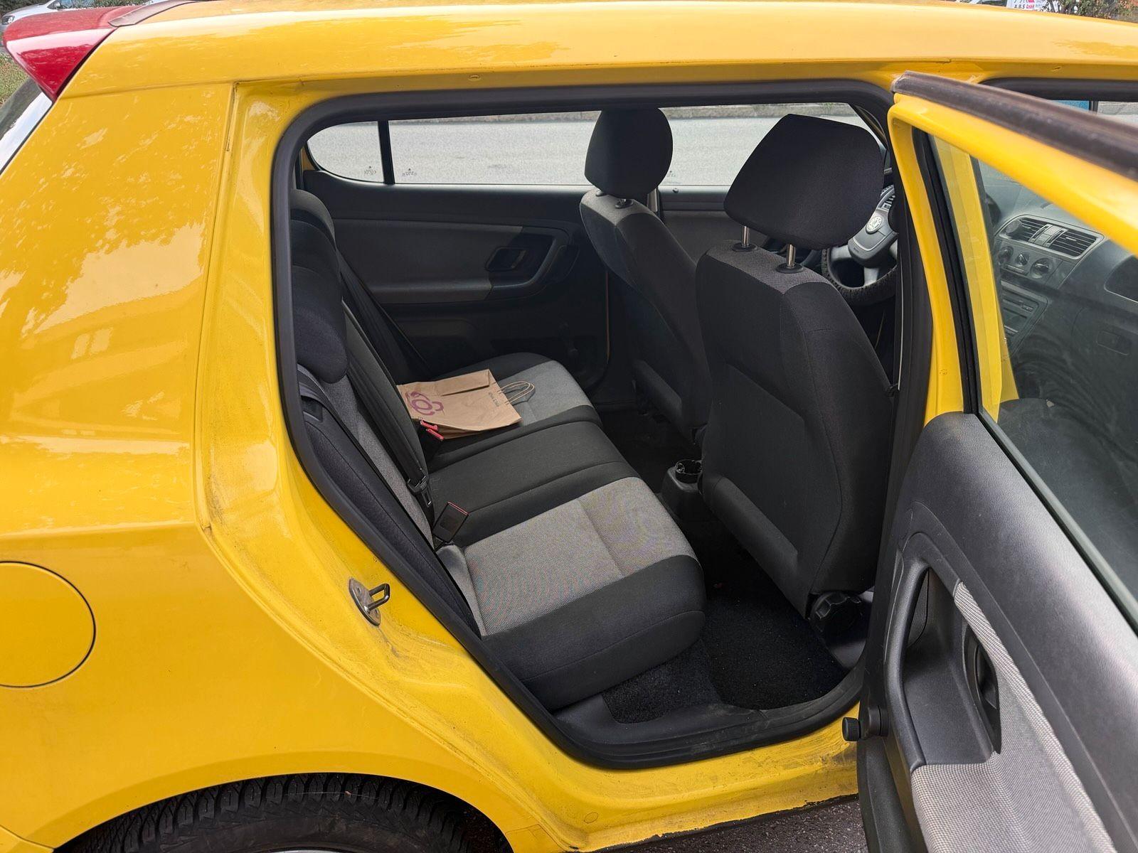 Skoda Fabia 2010 — photo 8
