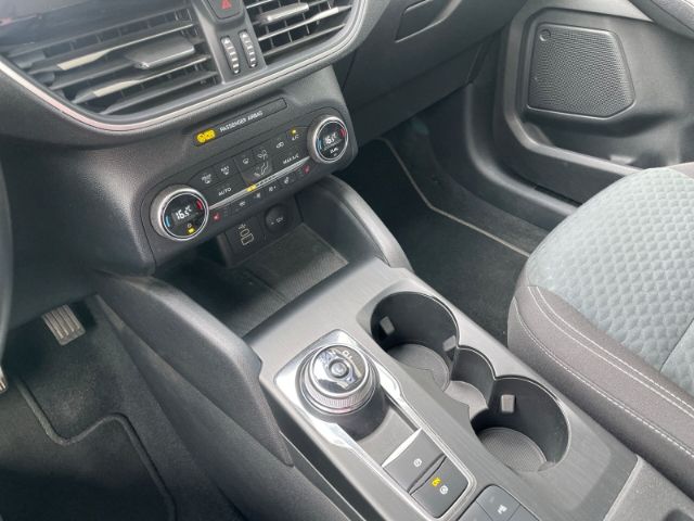 Fahrzeugabbildung Ford Kuga 1.5 EcoBlue Cool&Connect Autom. AHK, Navi,