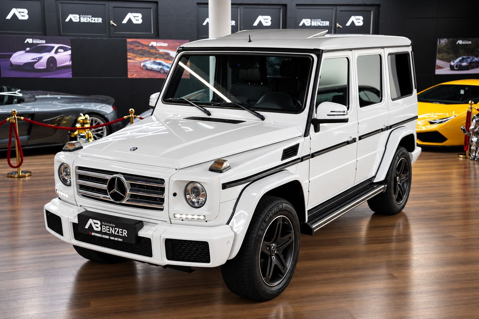 Fahrzeugabbildung Mercedes-Benz G 350 d*AMG*S-Dach*HarmanKardon*Memory*Sitzklima