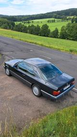 Mercedes-Benz Mercedes W124 230 CE - Mercedes-Benz: 230 Ce W124