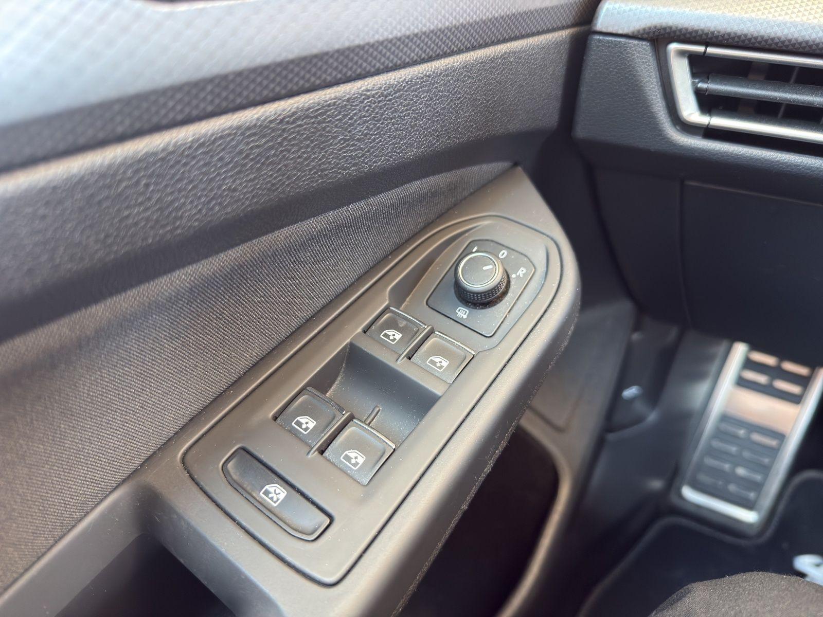 Volkswagen Golf VIII Variant 1.5 TSI ACTIVE*LED*AHK*KAMERA*, миниатюра 16