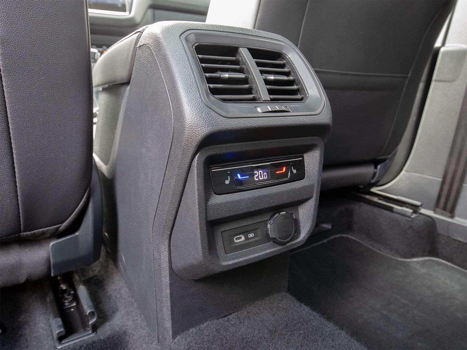 Volkswagen Tiguan Allspace R-Line 4M 7-Sitzer 360°MEGAVOLL foto 19
