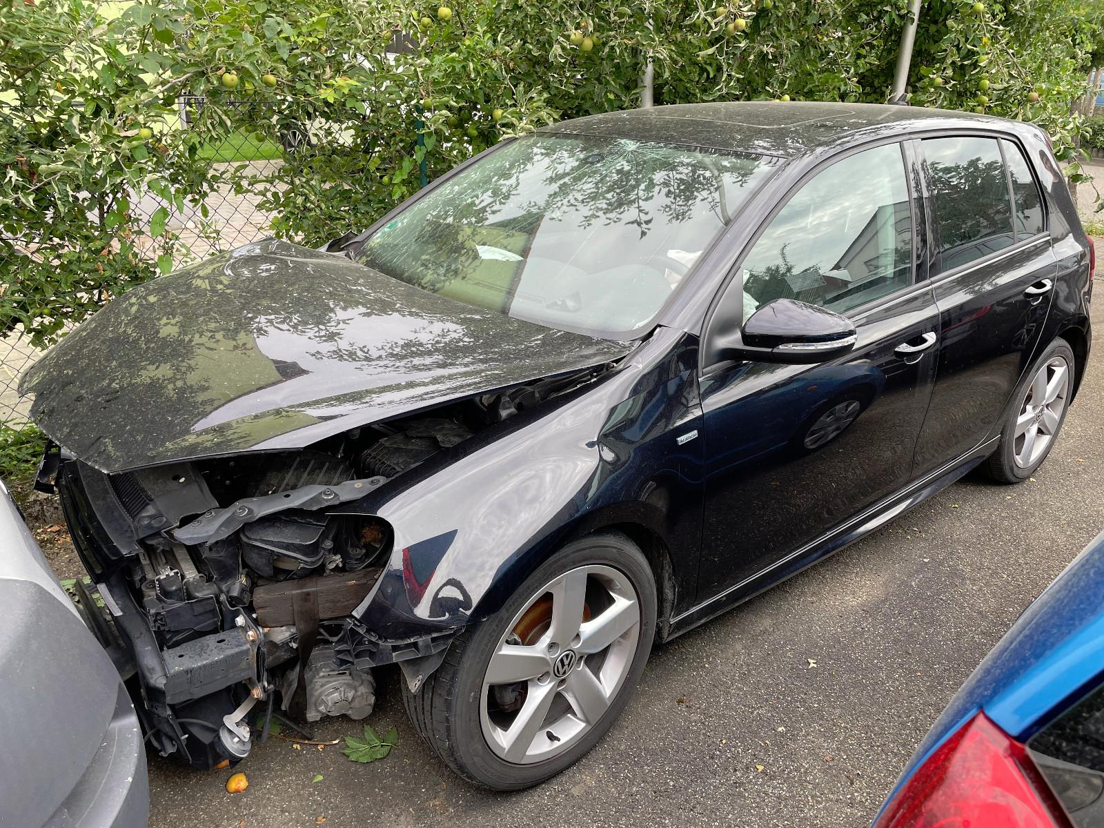 Volkswagen Golf VI 1.4 Match Glasschiebedach Teilleder