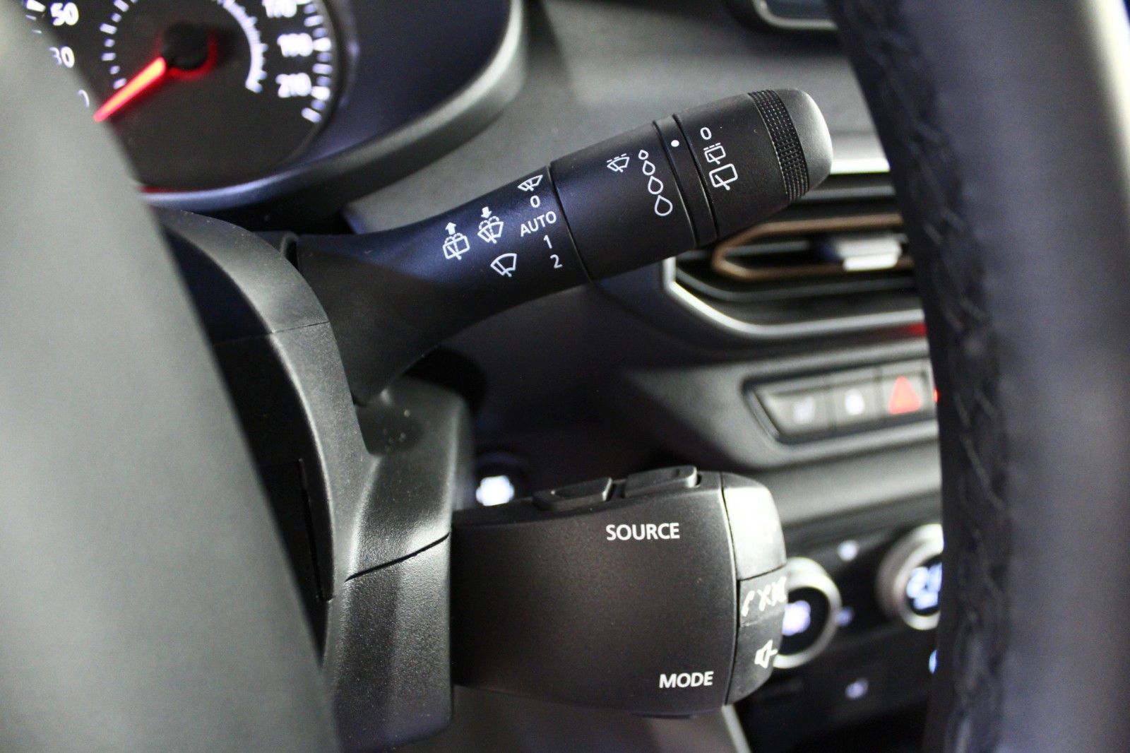 Fahrzeugabbildung Dacia Jogger Eco-G 100 Extreme+ 5-Sitzer *15238*