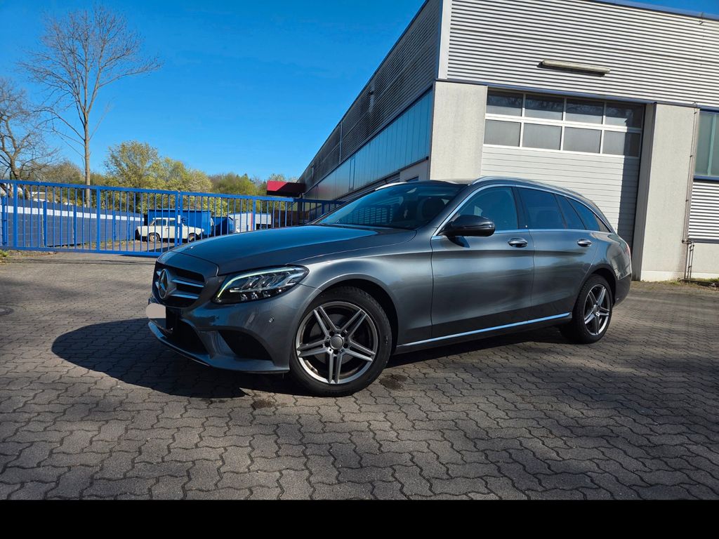 Image of Mercedes-Benz C 200