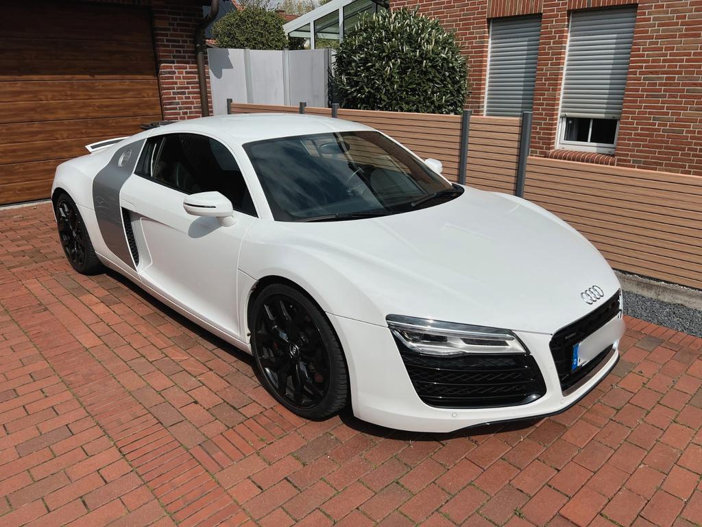 Audi R8