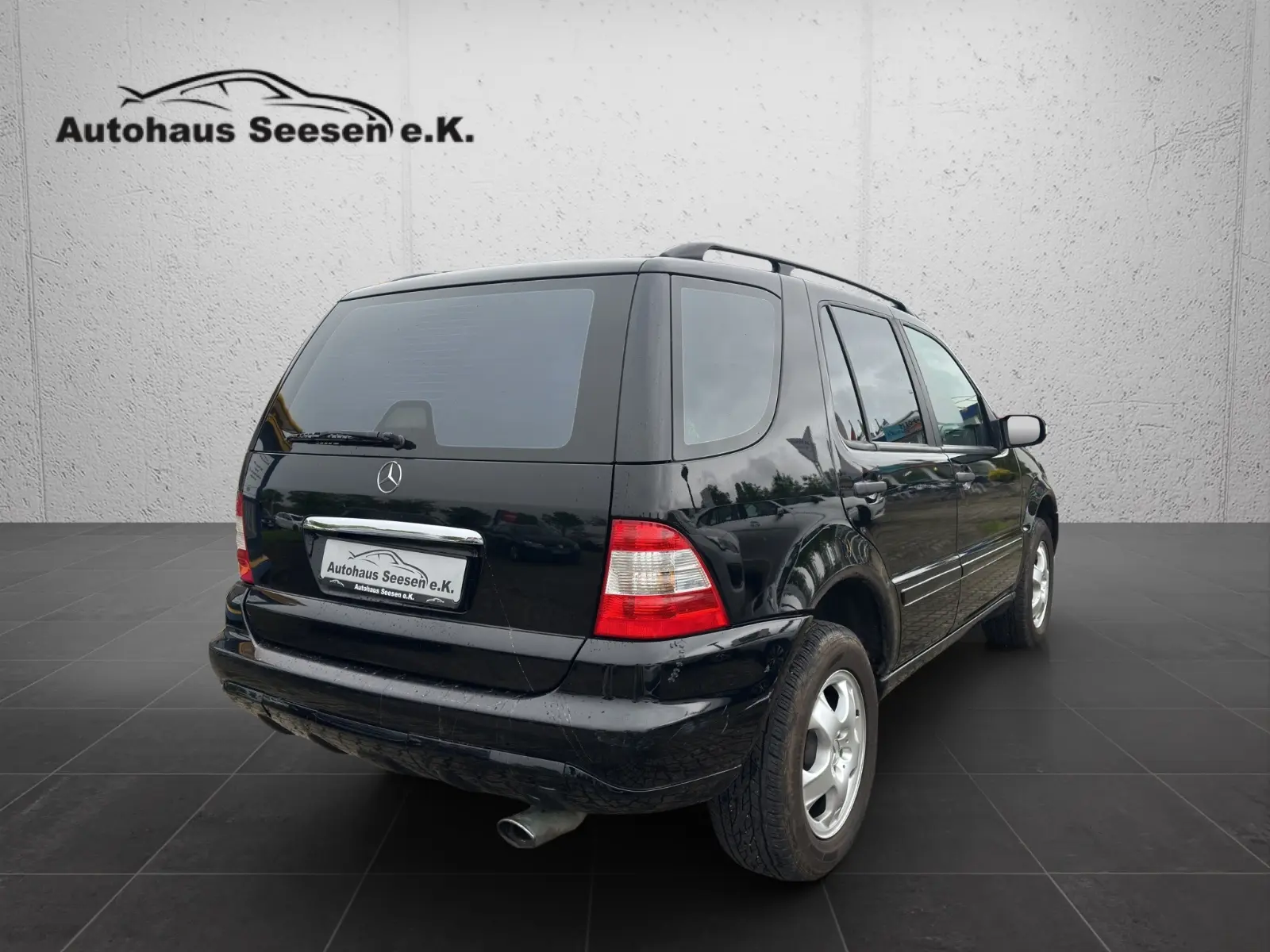 Mercedes-Benz ML270 2004 — photo 7