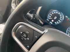 Fahrzeugabbildung Volvo V60 D3 Momentum Pro LED/NAVI/AHK/SHZ/CAM/LEDER