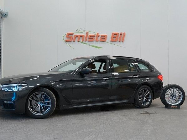 BMW 540 i xDrive M Sport PANO LEATHER TOW H/K HEATER