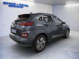 Hyundai Kona EV Advantage NAVI RFK SHZ LHZ ALU PDC Temp. - Hyundai KONA in Freiburg