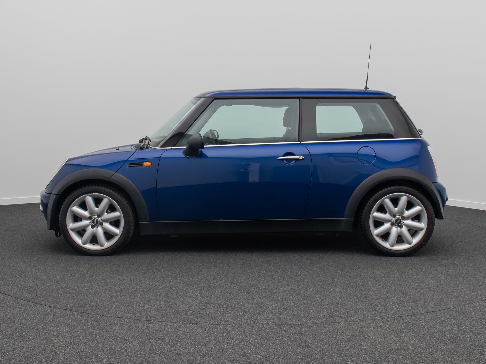 Fahrzeugabbildung MINI ONE One Xenon GSD Sport LM