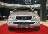 Mercedes-Benz ML 270 CDI AHK Bi-Xenon EURO4 PDC SEHRGEPFLEGT - Mercedes-Benz ML 270 mit Diesel-Antrieb