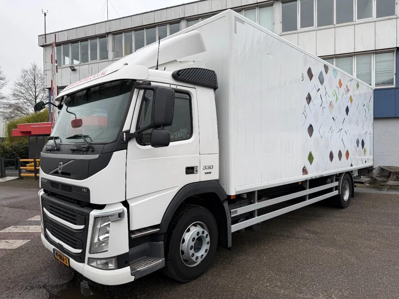 Volvo FM 330, EURO 6, TUV TILL O3-2027