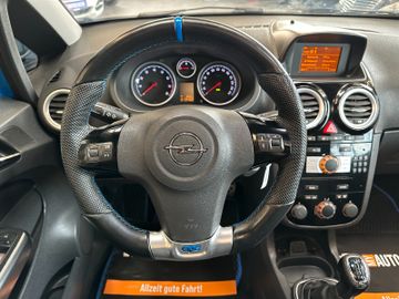 Opel Corsa D OPC *RECARO*LEDER*KliMAAUTOMATIK*