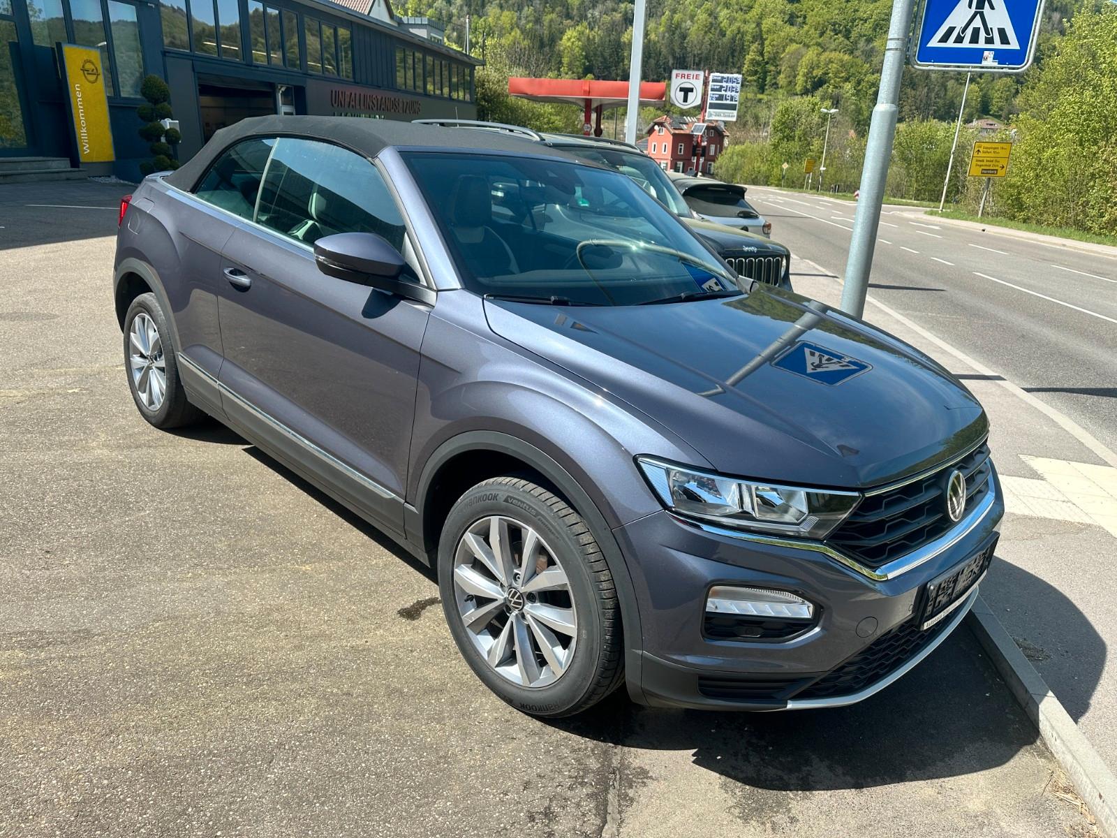 Volkswagen Cabriolet Style Standhzg AHK, Seitenwand beschäd