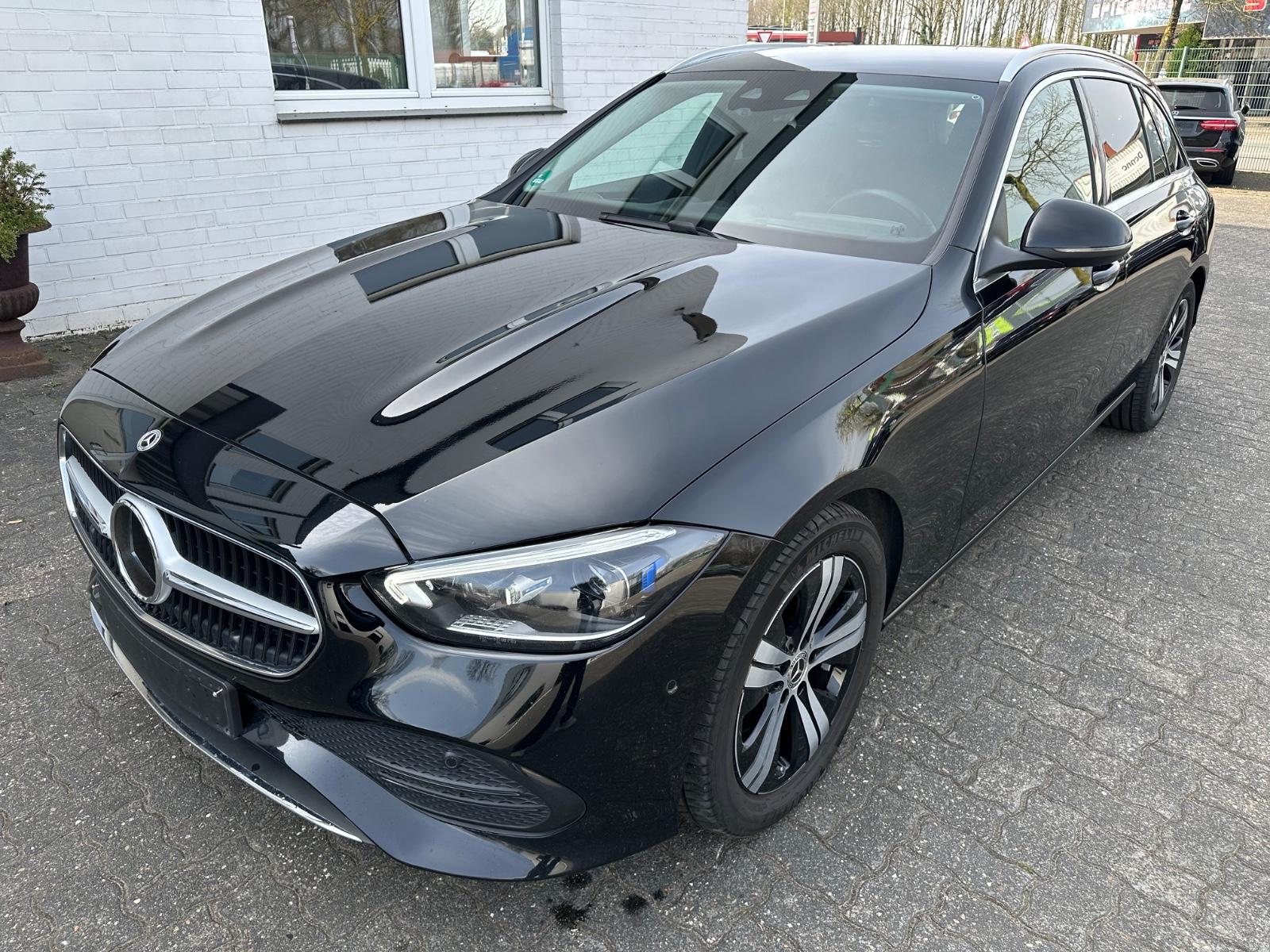 Mercedes-Benz C 220 d T 9G Avantgarde Distro Kamera Memory