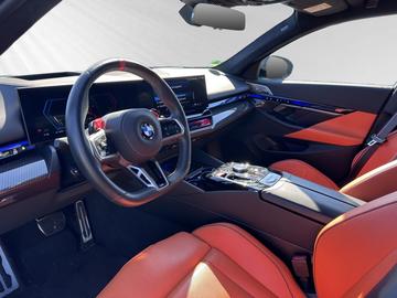 2025 BMW M5 — миниатюра 31