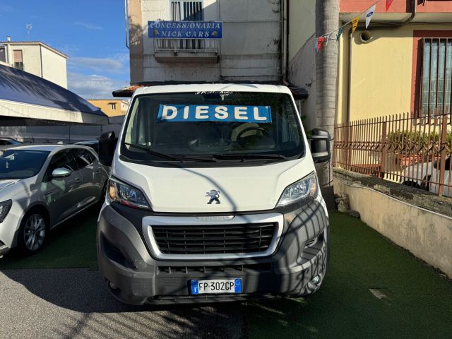 Peugeot Boxer 330 2.0 BlueHDi 130CV PM-TN Furgon