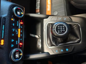 MYAUTOCENTER – Gebraucht- und Jahreswagen mit Werkstattservice in Pfaffenhofen Ford Focus 1,5 EcoBoost Titanium