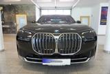 BMW 750 e xDrive Limousine Massage/Leder/Navi/Kamera - BMW 750: Xdrive