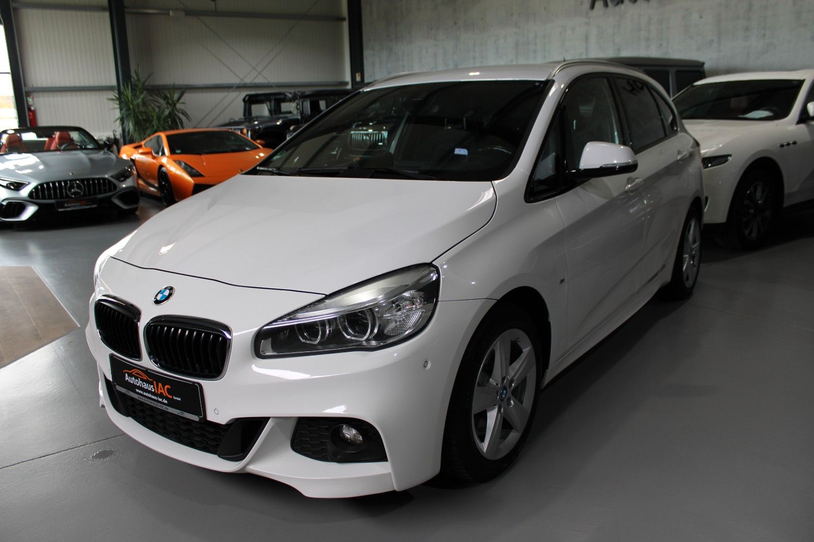 BMW BMW 225 Active Tourer/M-Paket/NAVI/ALCANTARA/Xdriv