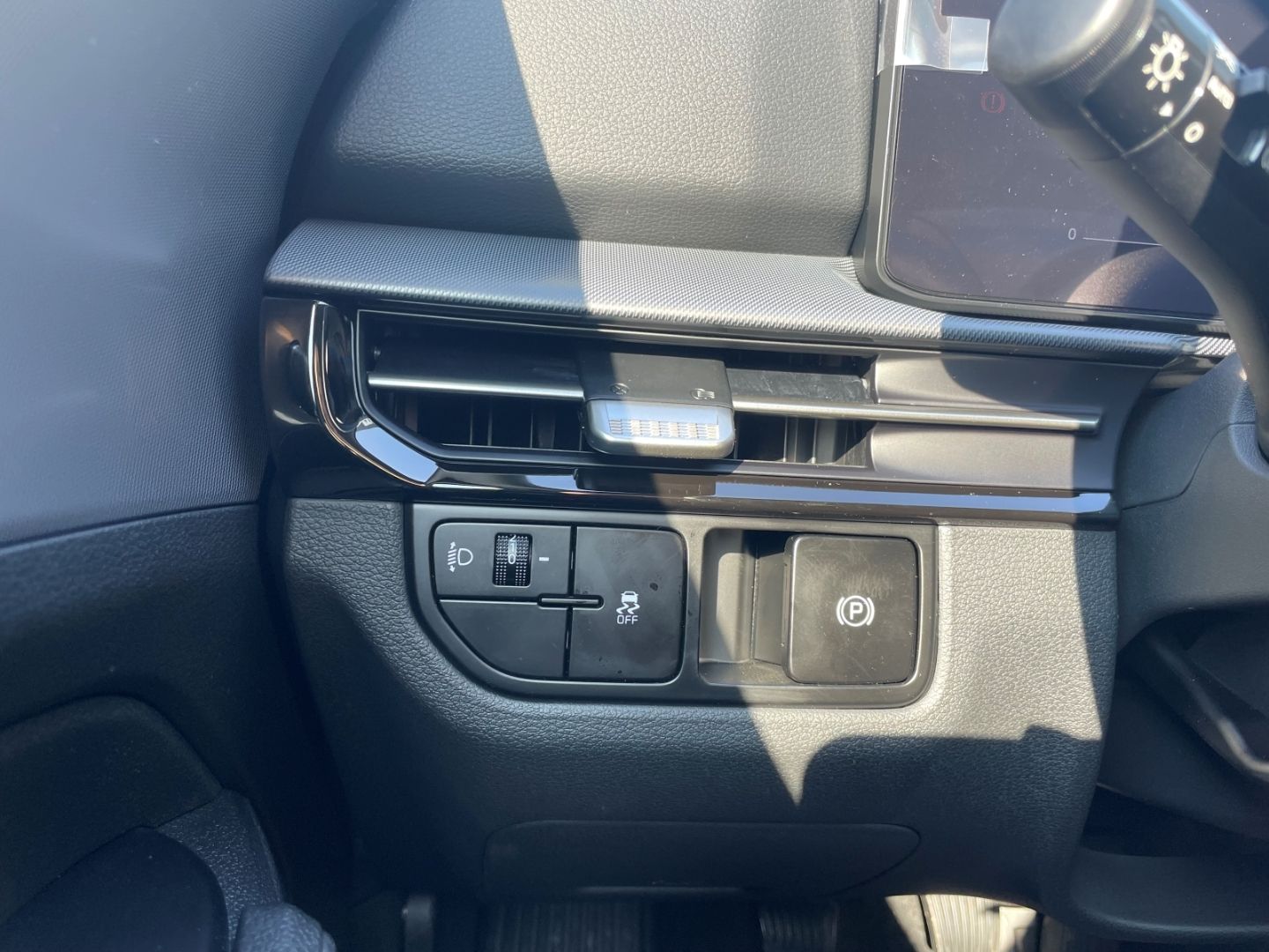 Fahrzeugabbildung Kia Sportage Vision PDC v&h SpurhaltAss Verkehrszeic