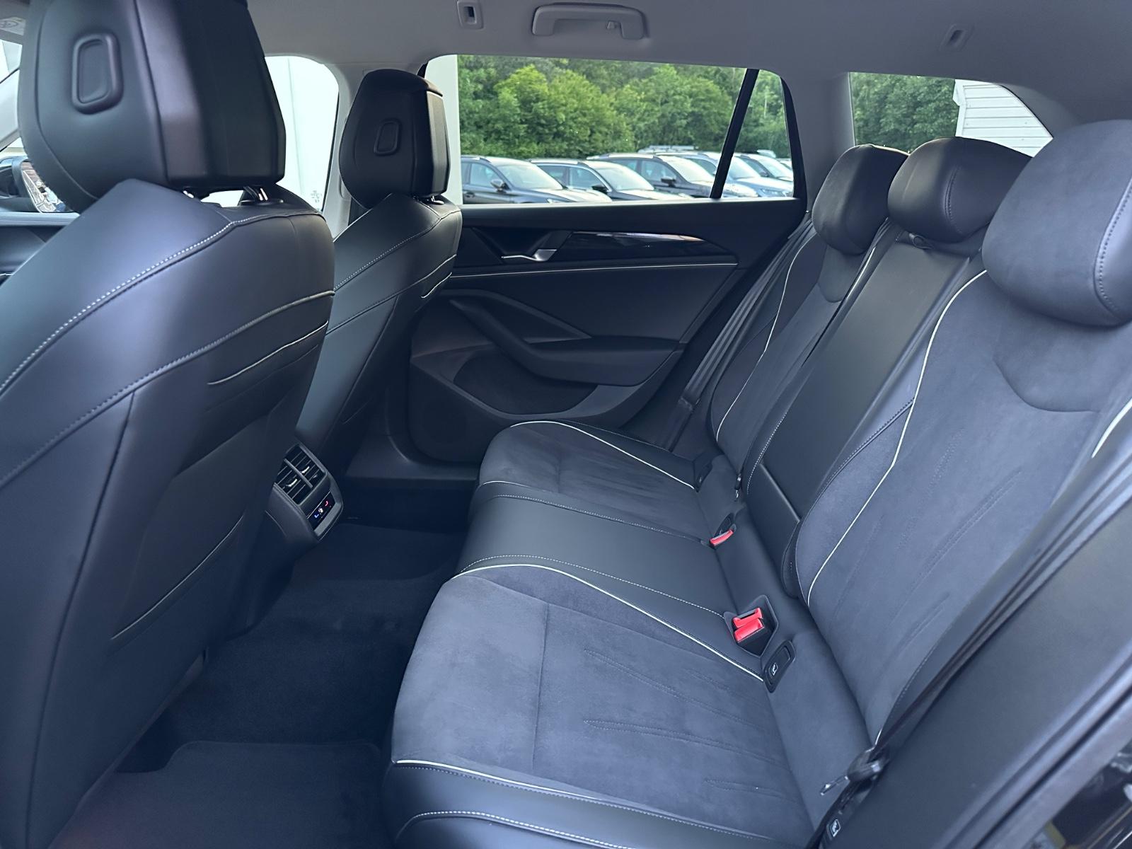 Volkswagen Passat DSG Business AHK/HuD/DCC, миниатюра 13