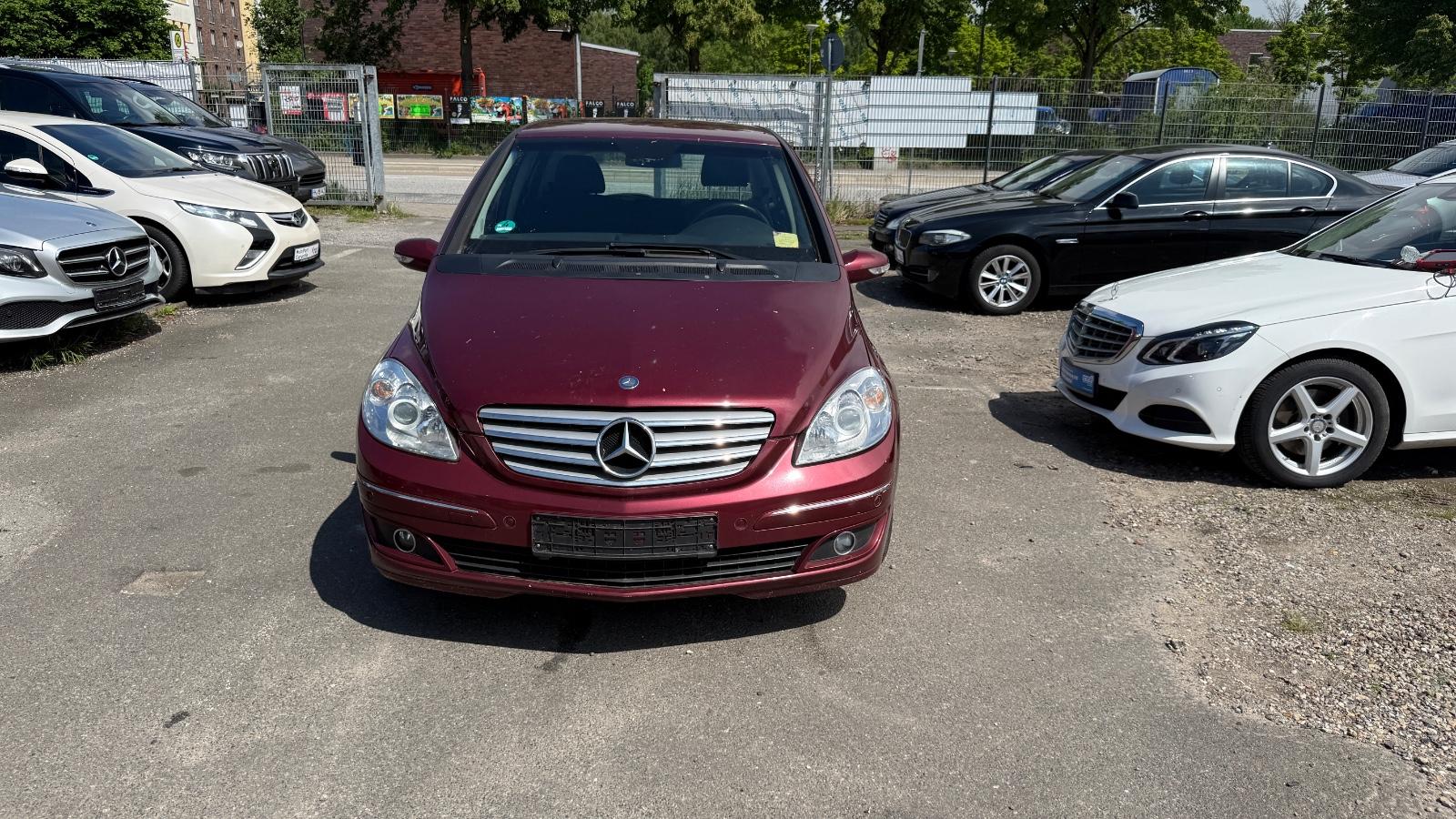 Mercedes-Benz B 170