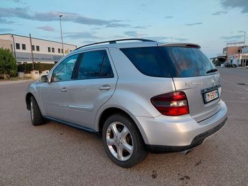 Mercedes ML 280 - 2