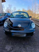 Volkswagen VW New Beetel - Volkswagen Beetle aus 2005: Cabrio