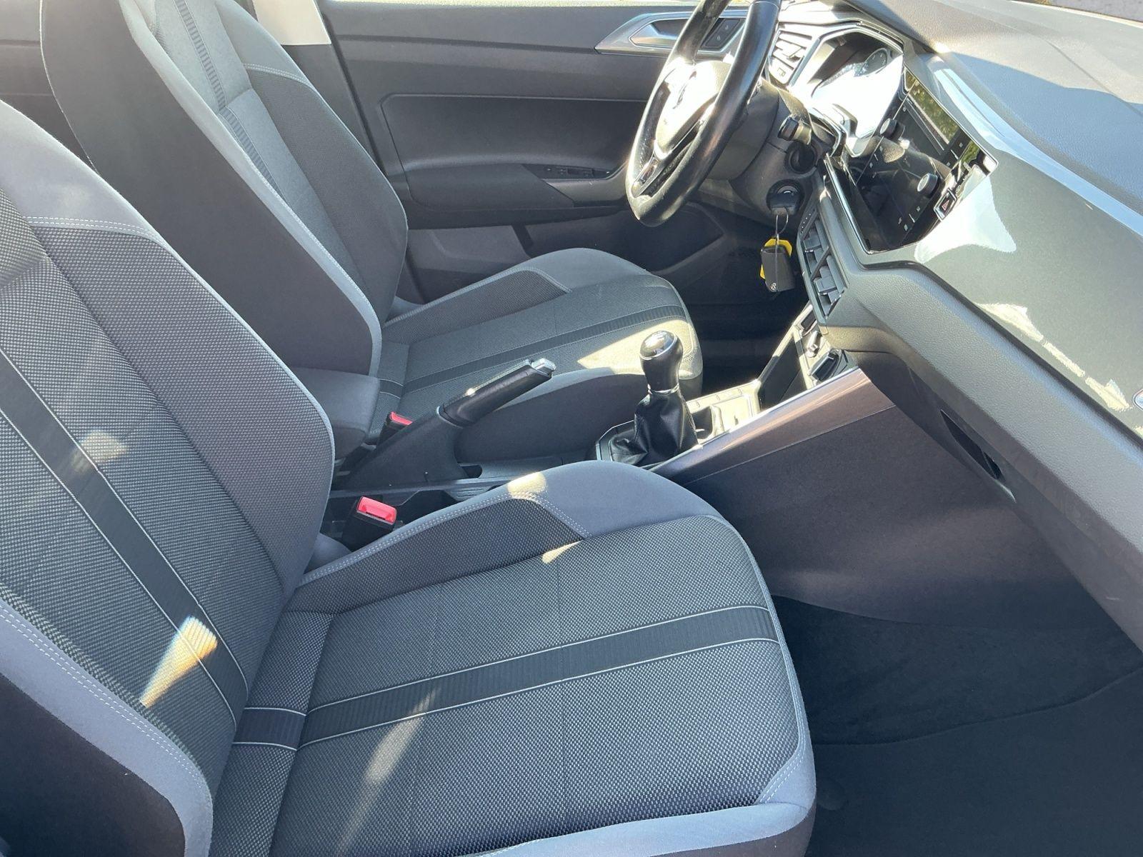 Volkswagen Polo 1.0 TSI HIGHLINE LED+APP+ACC+2xPDC+SHZ+DAB+, миниатюра 13