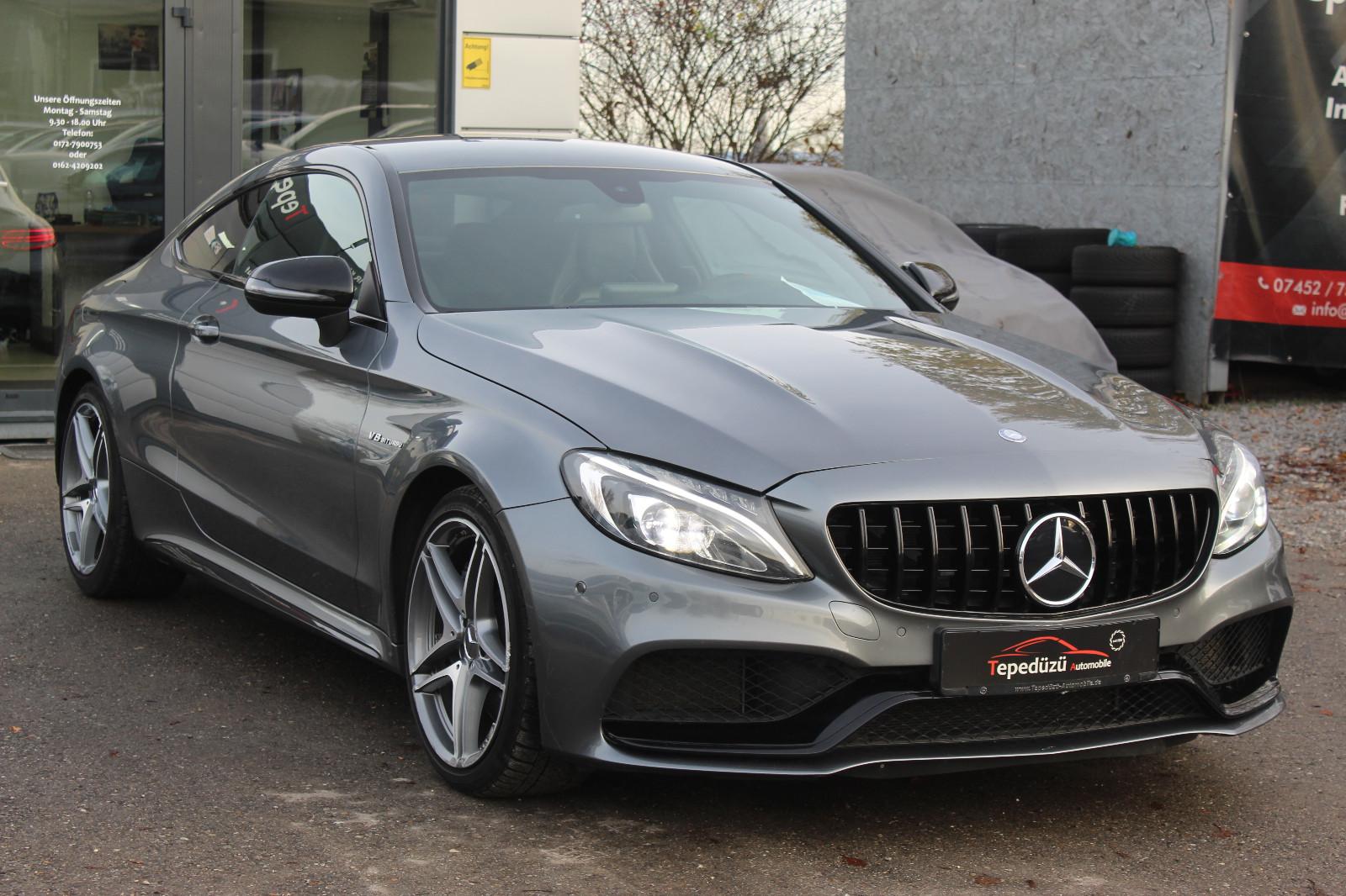 Mercedes-Benz C 63 AMG Coupe*PERFORMANCE SITZ+AGA*BURMESTER*