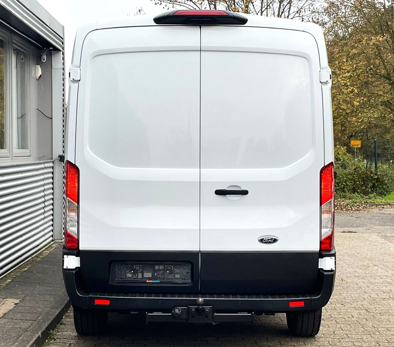 Fahrzeugabbildung Ford Transit K350 L2 H2 KLIMA CARPLAY CAM ACC AHK 1Hd