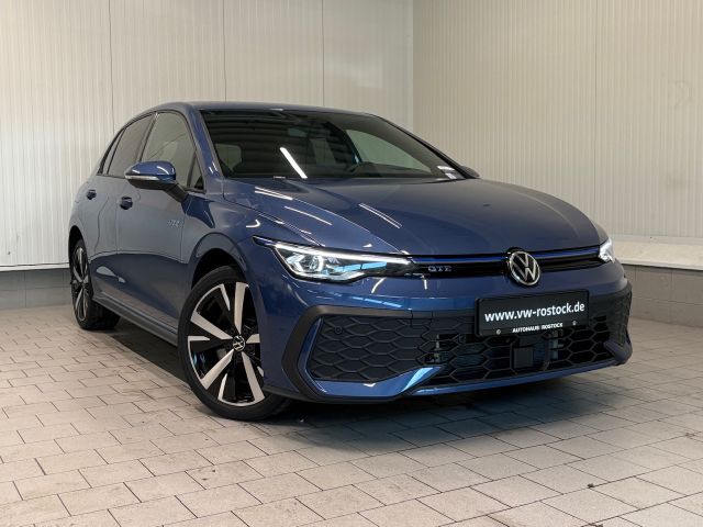 Golf VIII GTE 1.5 TSI eHybrid LED TRAVEL NAV
