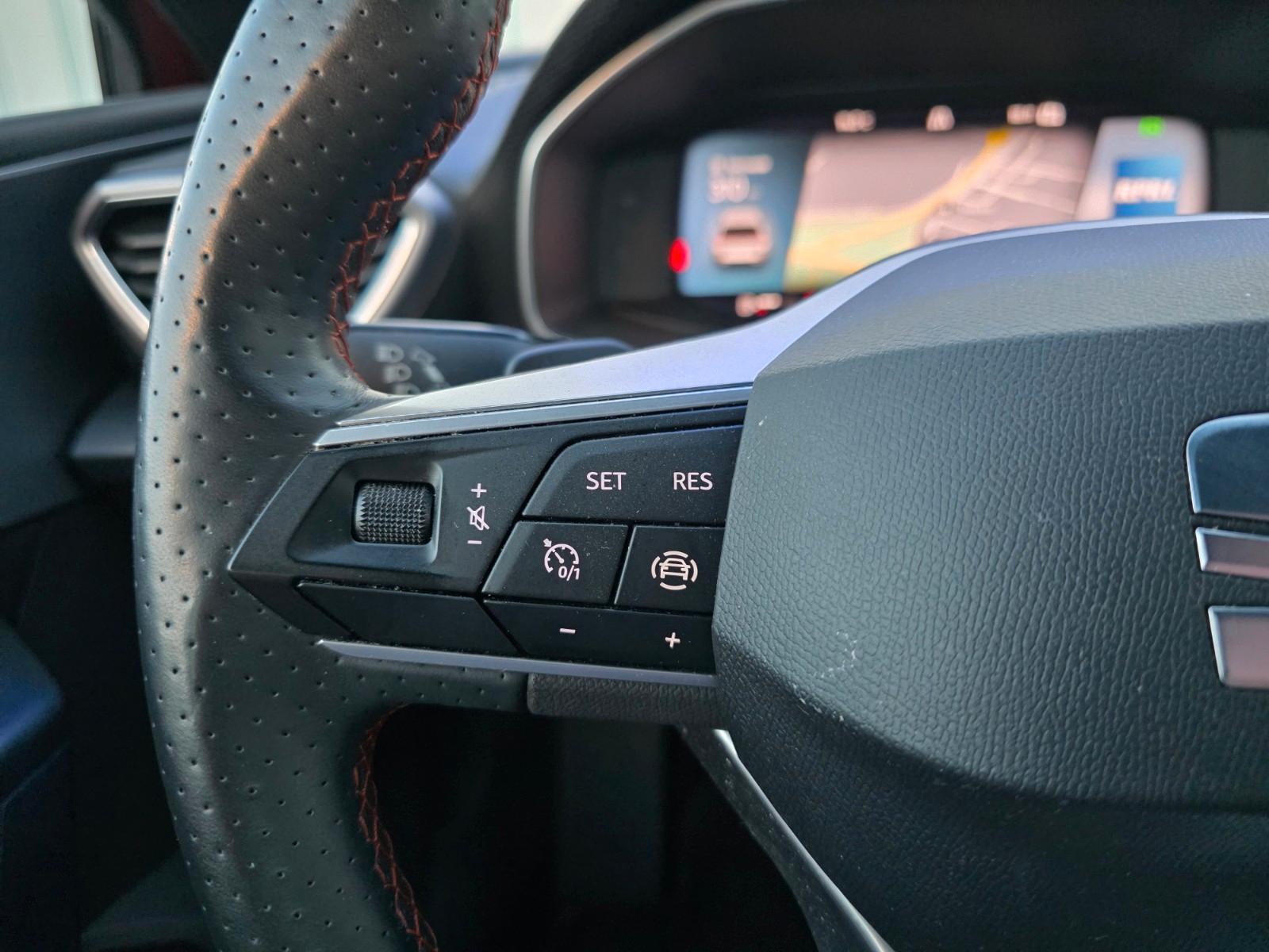 SEAT Leon 1.5 eTSI DSG FR/LED/Navi/AHK/ACC/APS/8fach, миниатюра 19