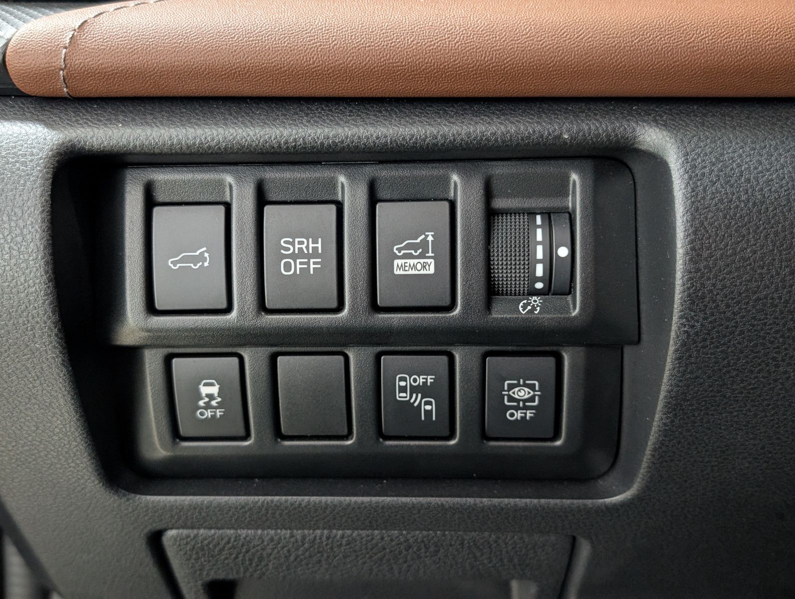 Fahrzeugabbildung Subaru Forester 2.0ie Executive ACC LED PANO KAM LEDER
