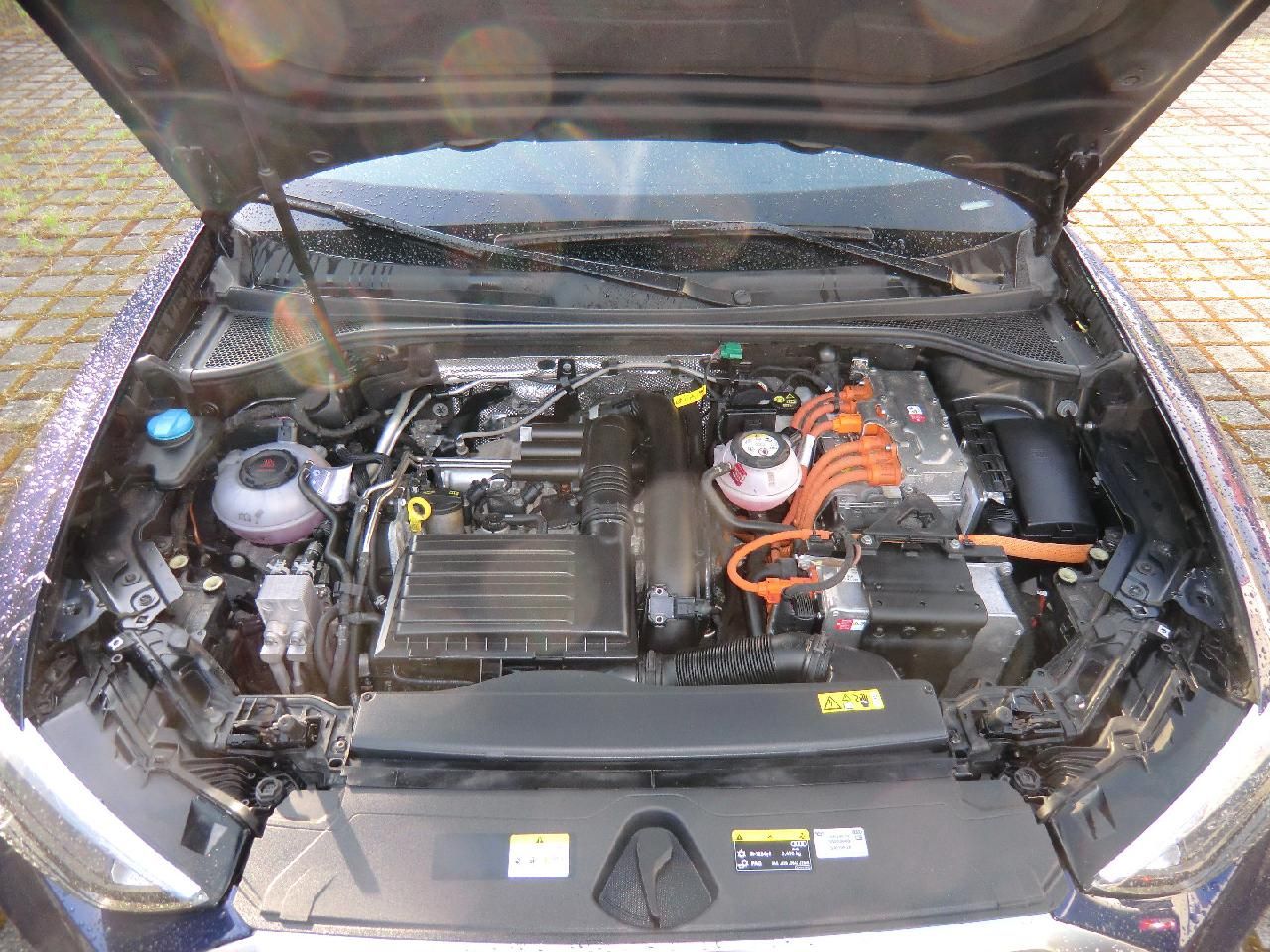 Audi Q3 45 TFSI e basis 8-fach bereift, AHK foto 14