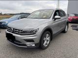 Volkswagen Tiguan Highline 4Motion 2.0TDI/190PS/AHK/HUP/ACC - mit Diesel-Antrieb: Allradantrieb, Geländewagen, 2.0