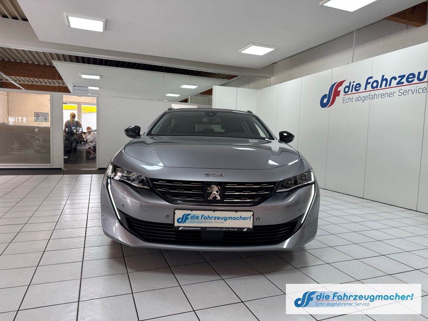 Fahrzeugabbildung Peugeot 508 SW Allure Pack 1.5 BlueHDi 130 EU6d Navi 360