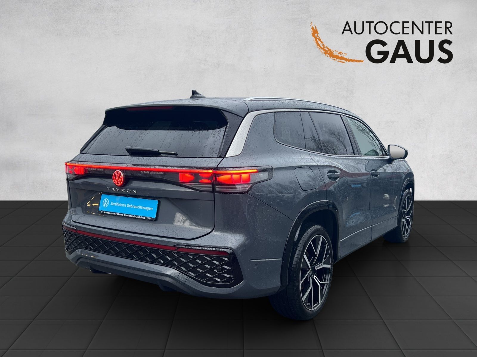 Tayron R-Line 2.0 TDI 4M DSG LED*Pano*AHK