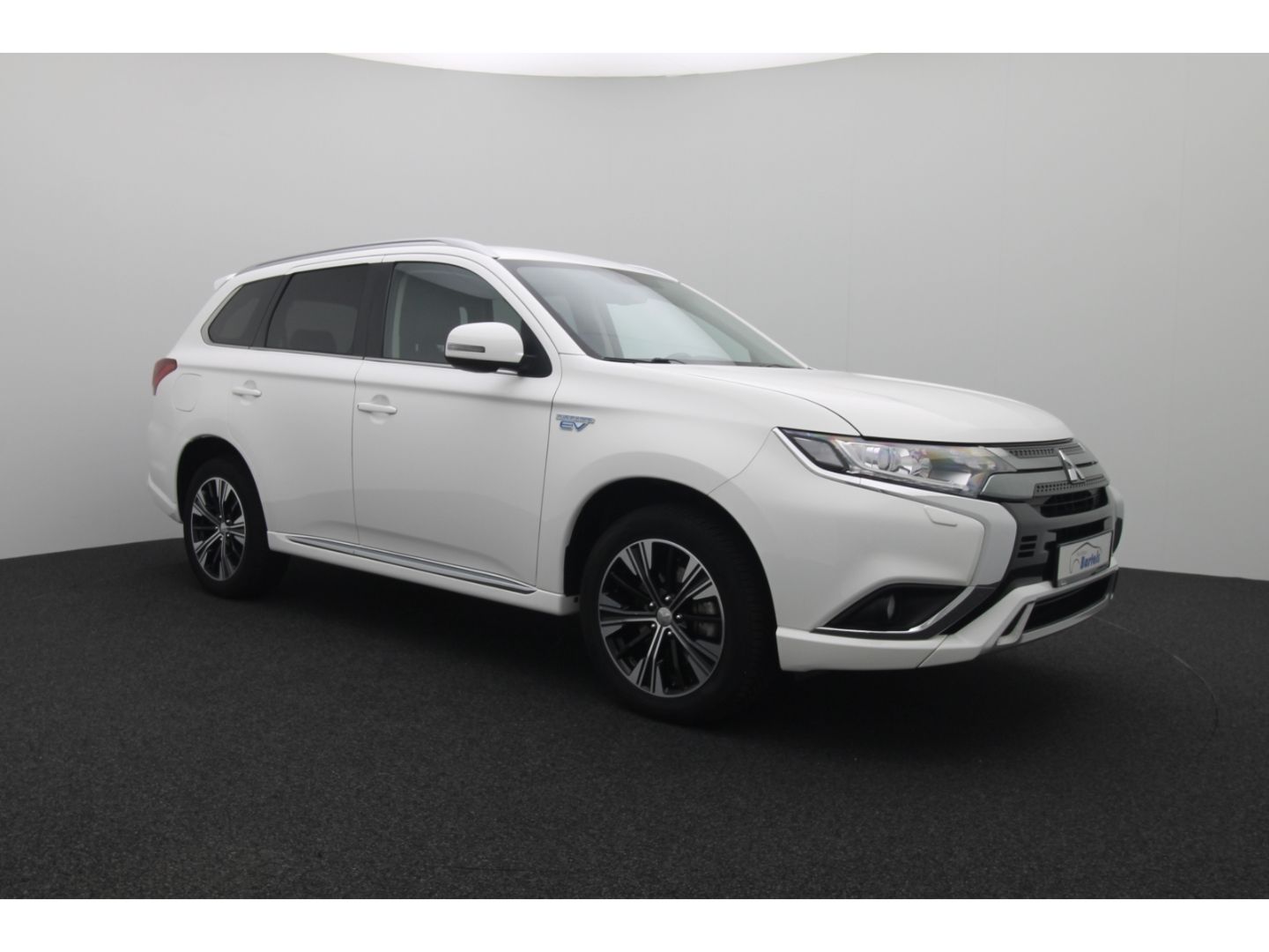Fahrzeugabbildung Mitsubishi Plug-in Hybrid Outlander PHEV Basis 4WD Tempomat
