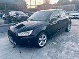 Audi A1 1.4 TDI S LINE tronic Sport - Audi A1: Standheizung