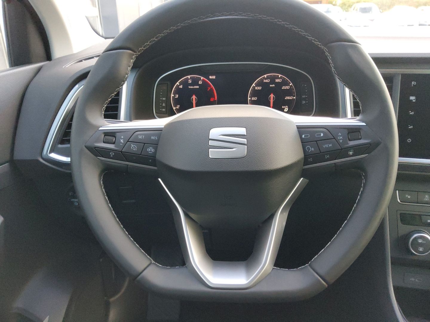 Fahrzeugabbildung SEAT Ateca ROAD EDITION ALLWETTER