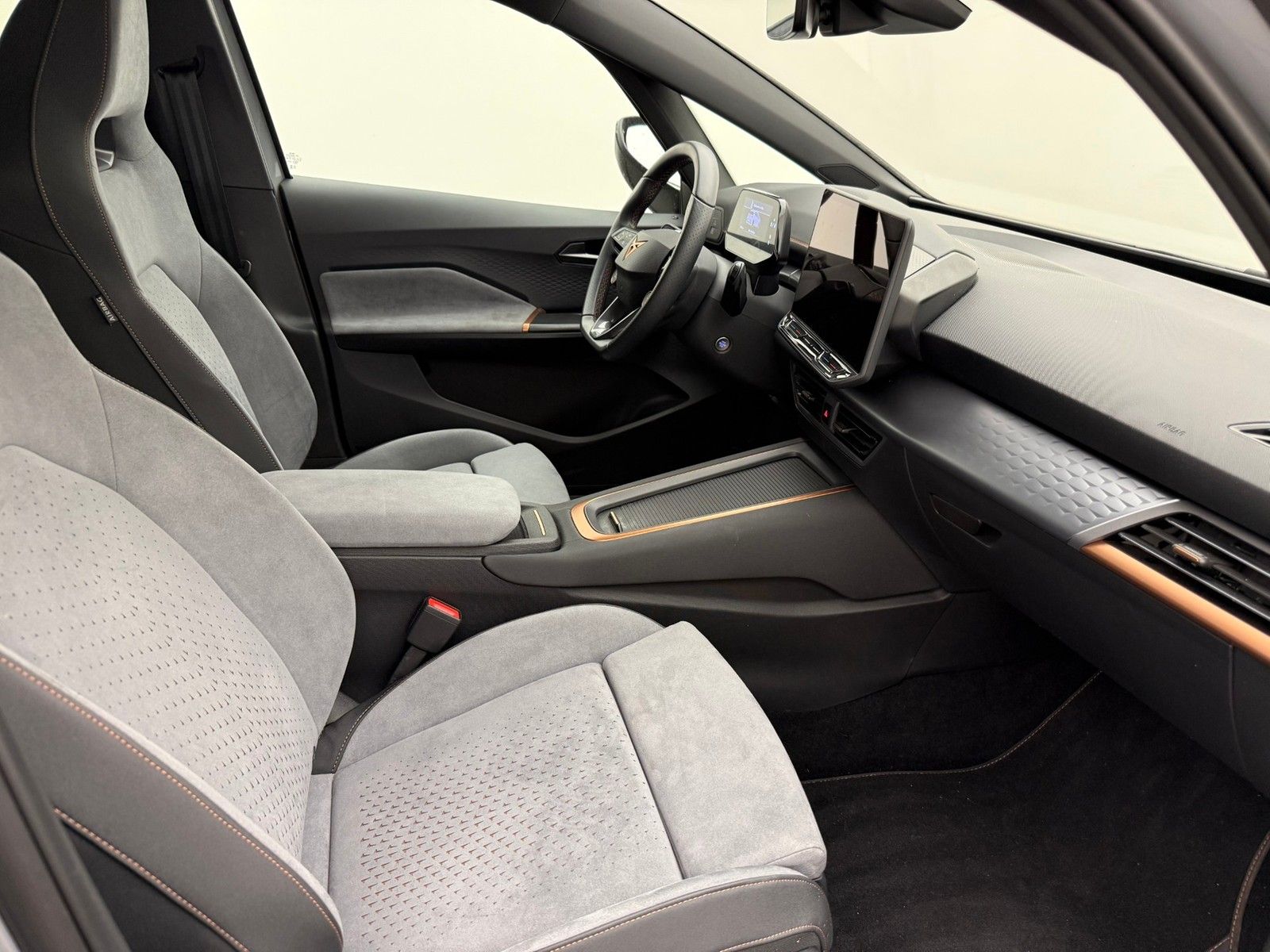 Cupra Born Edition Dynamic 231PS 60kWh PilotTech imagem 3