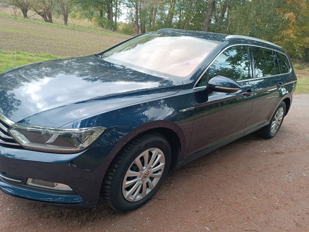 Image of Volkswagen Passat Variant