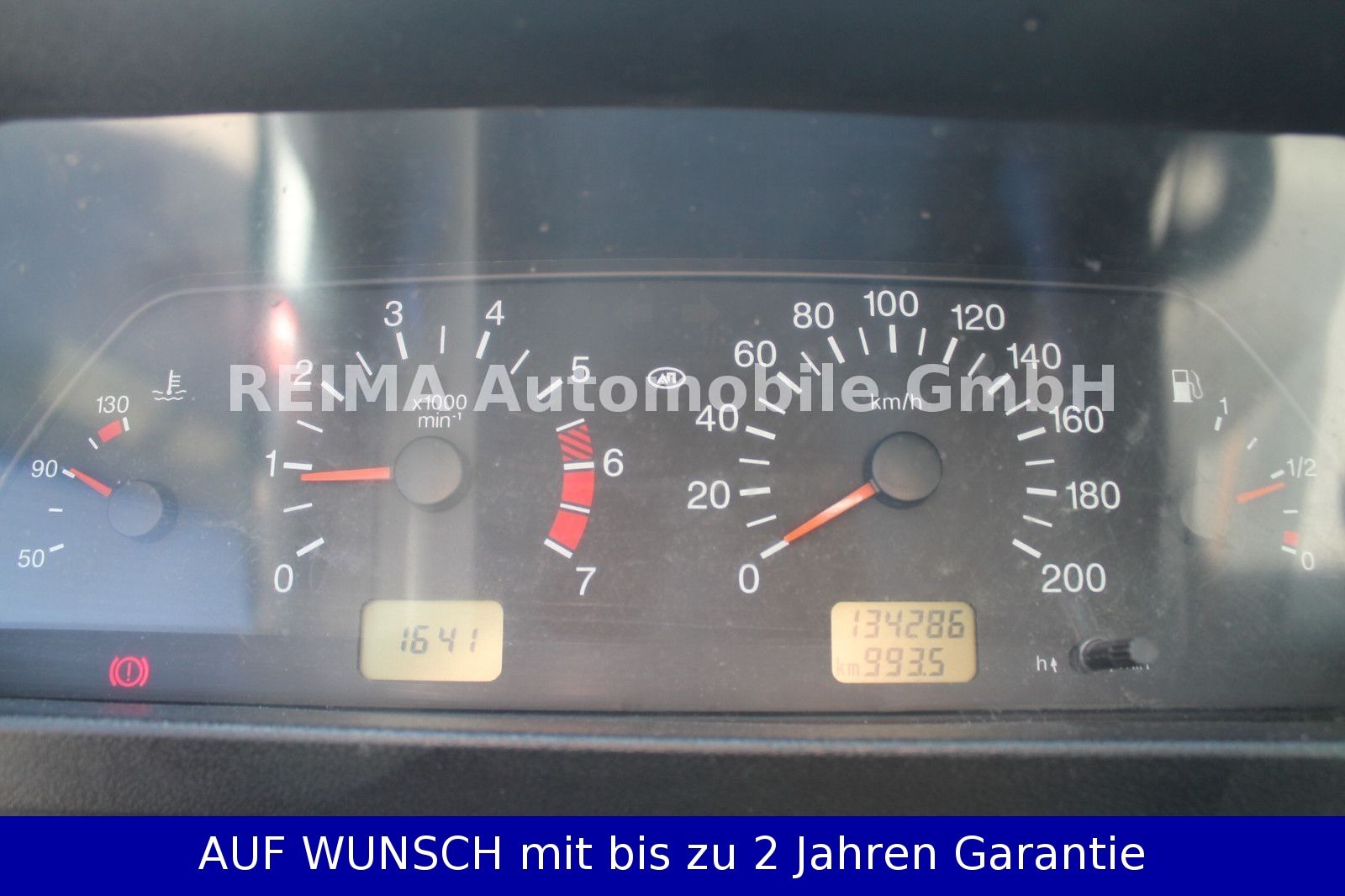 Fahrzeugabbildung Lada Taiga 5-trg. Urban 4x4, Anhängerkupplung