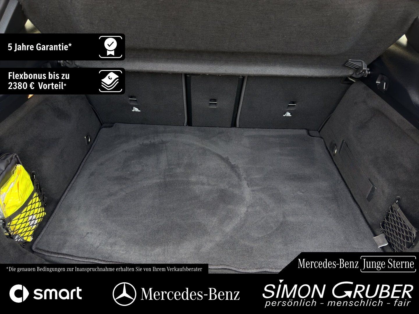 Fahrzeugabbildung Mercedes-Benz EQA 300 4MATIC AMG Night Ambi KeyGo Kamera LED