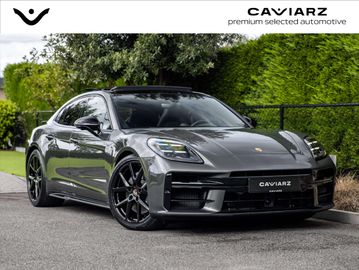 Porsche Panamera - 1